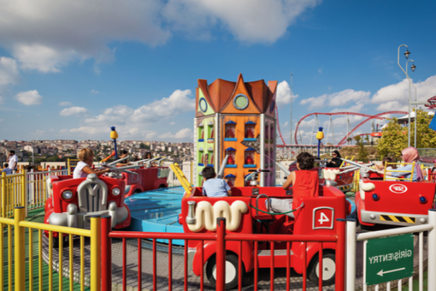 Lucio Winck analisa como a Disney testa formatos inovadores para continuar no topo.