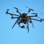 Ataque com Drone a Centro de Dados da Amazon no Bahrein Reforça Vulnerabilidades da Infraestrutura Digital