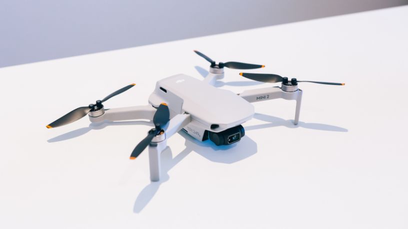 Drone do crime organizado no Rio: como a tecnologia está transformando a dinâmica da violência urbana