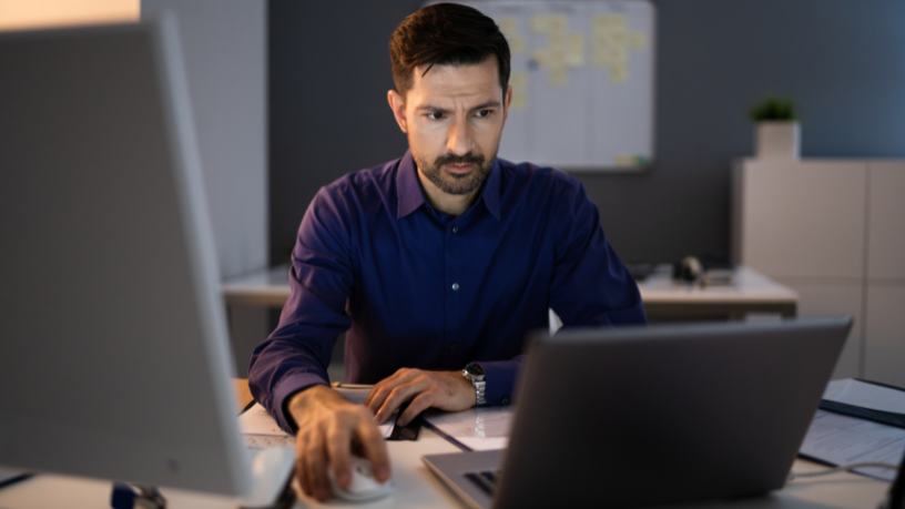 Escassez de profissionais de tecnologia no Brasil: desafios, impactos e caminhos para reverter a perda anual de talentos